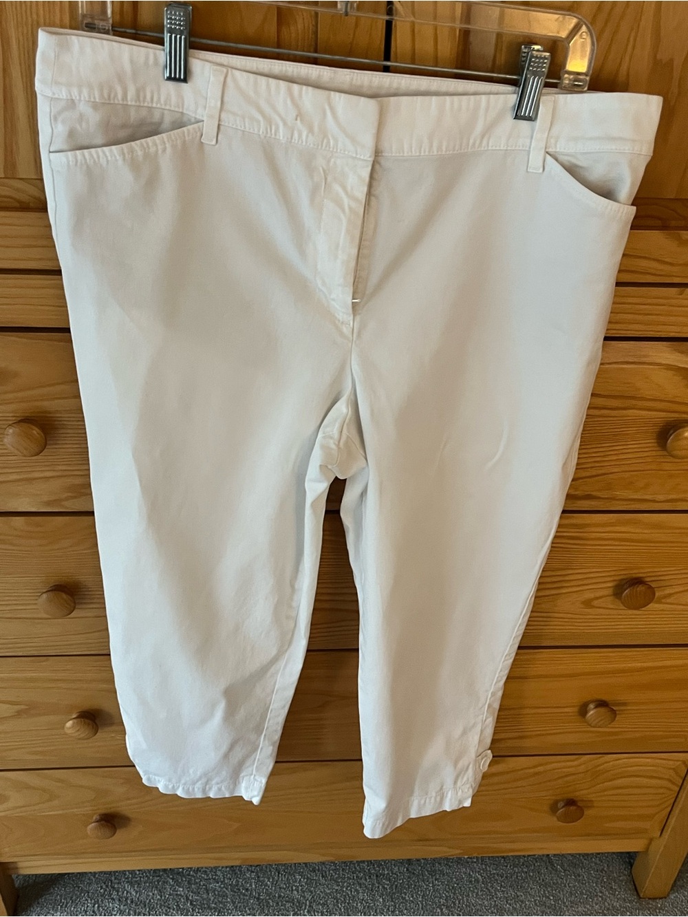Talbots White Perfect Crop Pants